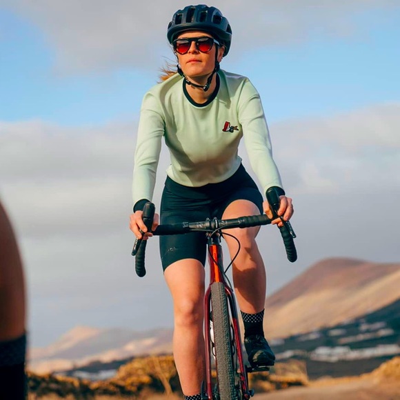 Cafe du Cycliste Gravel Thermal Pullover - Picture 8 of 12